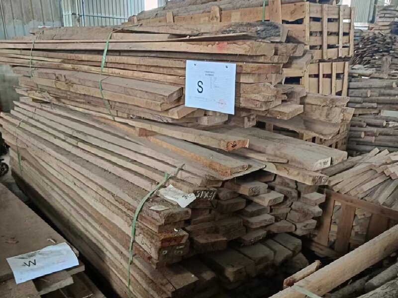 綿陽(yáng)到美姑貨運(yùn)公司