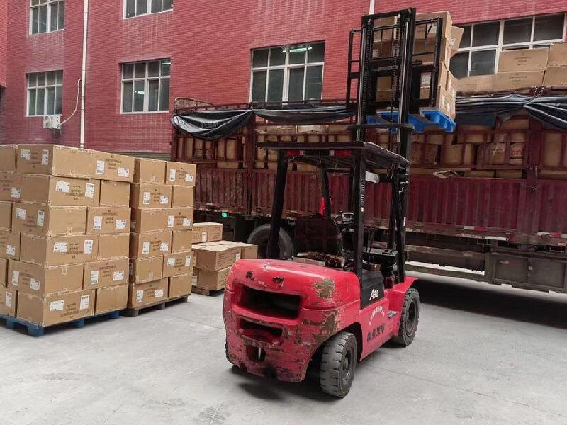 德陽(yáng)到巴楚貨運(yùn)公司