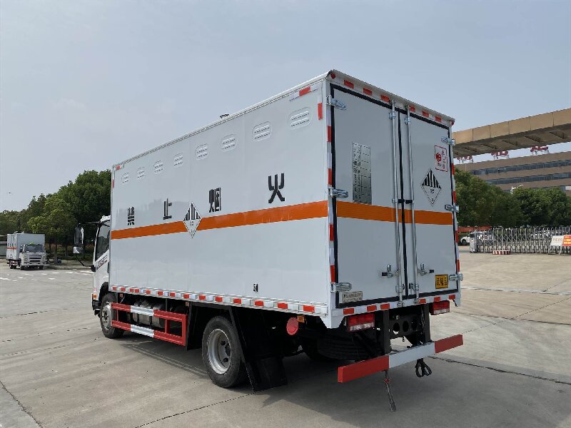 樂山到東港區(qū)貨運(yùn)公司